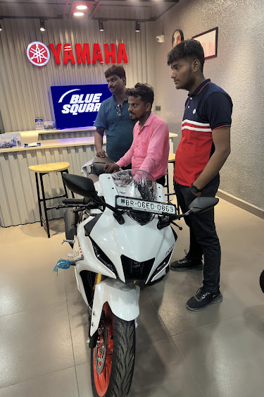 Customer Delivery & Showroom Photo #21