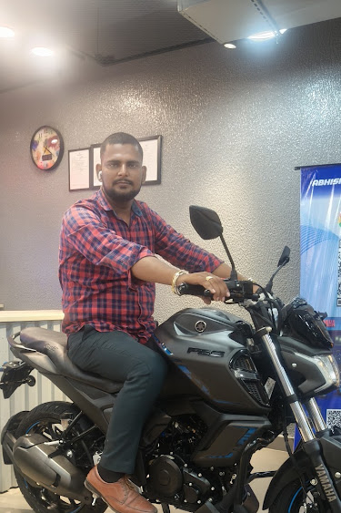 Customer Delivery & Showroom Photo #28