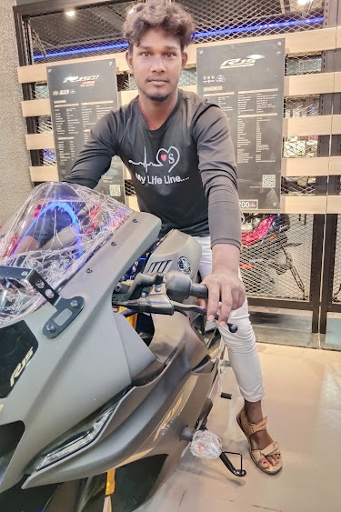 Customer Delivery & Showroom Photo #30