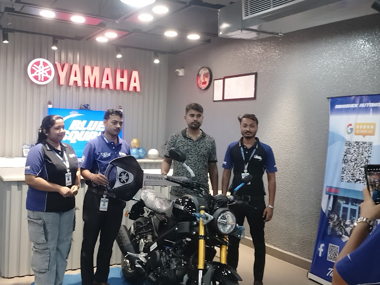 Customer Delivery & Showroom Photo #46